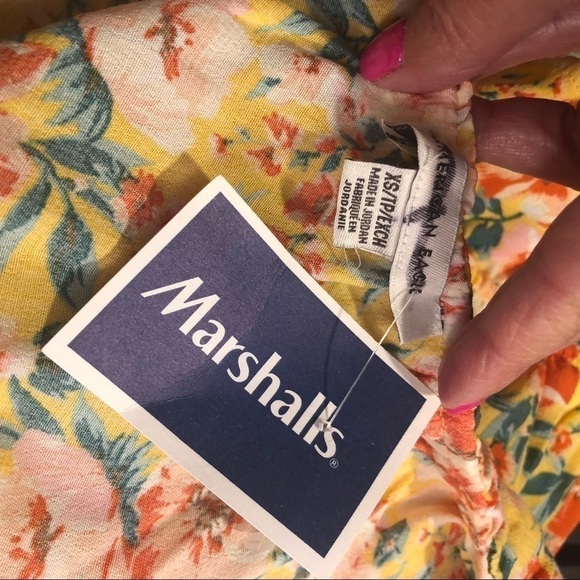 AEO Yellow Floral One Shoulder Crop Top NWT - Picture 6 of 8